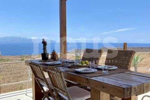 Villa for sale Tenerife, Spain 2 bedrooms, 130 sq.m. No. 127596 - photo 2