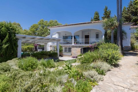 Villa zum Verkauf Marbella, Malaga, Spanien 4 Schlafzimmer, 229.9 m2 Nr. 124777 - Foto 1