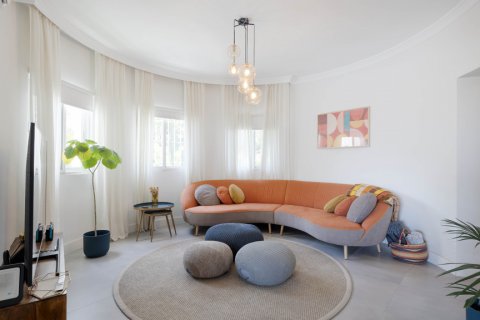 Villa zum Verkauf Marbella, Malaga, Spanien 4 Schlafzimmer, 229.9 m2 Nr. 124777 - Foto 4