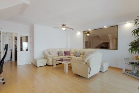 Villetta a schiera in vendita Marbella, Malaga, Spagna 4 camere da letto, 143.51 mq. N° 124775 - foto 2