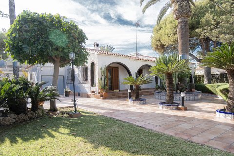Villa zum Verkauf La Zenia, Alicante, Spanien 4 Schlafzimmer, 220 m2 Nr. 126979 - Foto 25