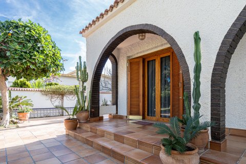 Villa zum Verkauf La Zenia, Alicante, Spanien 4 Schlafzimmer, 220 m2 Nr. 126979 - Foto 4