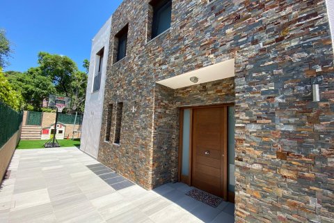 House à vendre Sant Feliu de Guixols, Girona, Espagne, 4 chambres, 300 m2 No. 130916 - photo 17