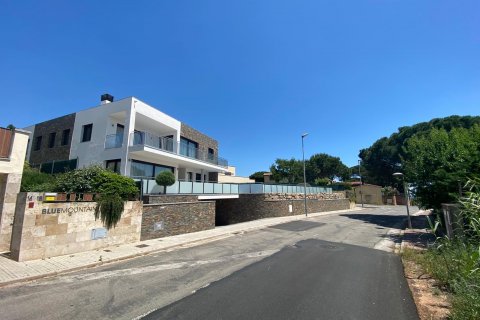 House à vendre Sant Feliu de Guixols, Girona, Espagne, 4 chambres, 300 m2 No. 130916 - photo 3