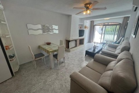 Dzīvoklis pārdošanā Torrevieja, Alicante, Spānijā 3 istabas, 74 m2 Nr. 131935 - attēls 7