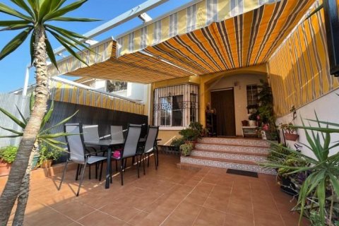 Townhouse for sale Los Balcones, Alicante, Spain 2 bedrooms, 67 sq.m. No. 131934 - photo 2