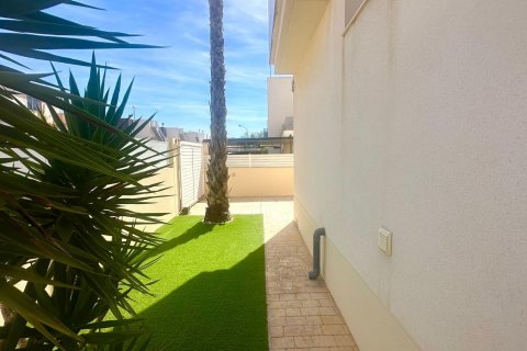 Willa Torrevieja, Alicante, Hiszpania 3 sypialnie, 120 mkw. nr 131964 – zdjęcie 8