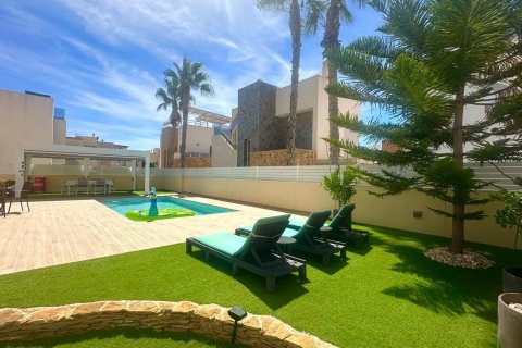 Willa Torrevieja, Alicante, Hiszpania 3 sypialnie, 120 mkw. nr 131964 – zdjęcie 16