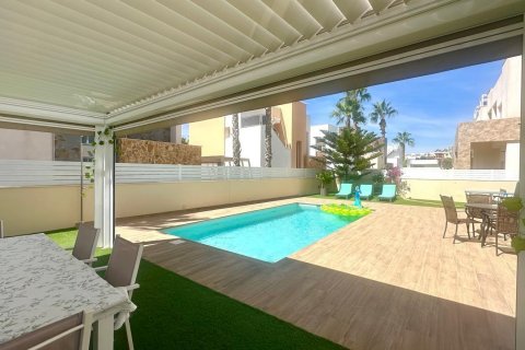 Willa Torrevieja, Alicante, Hiszpania 3 sypialnie, 120 mkw. nr 131964 – zdjęcie 25