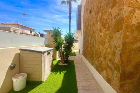 Willa Torrevieja, Alicante, Hiszpania 3 sypialnie, 120 mkw. nr 131964 – zdjęcie 11