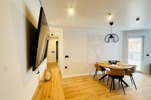 Apartment for sale Torrevieja, Alicante, Spain 3 bedrooms, 102 sq.m. No. 131914 - photo 13