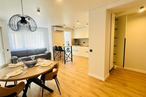 Apartment for sale Torrevieja, Alicante, Spain 3 bedrooms, 102 sq.m. No. 131914 - photo 24