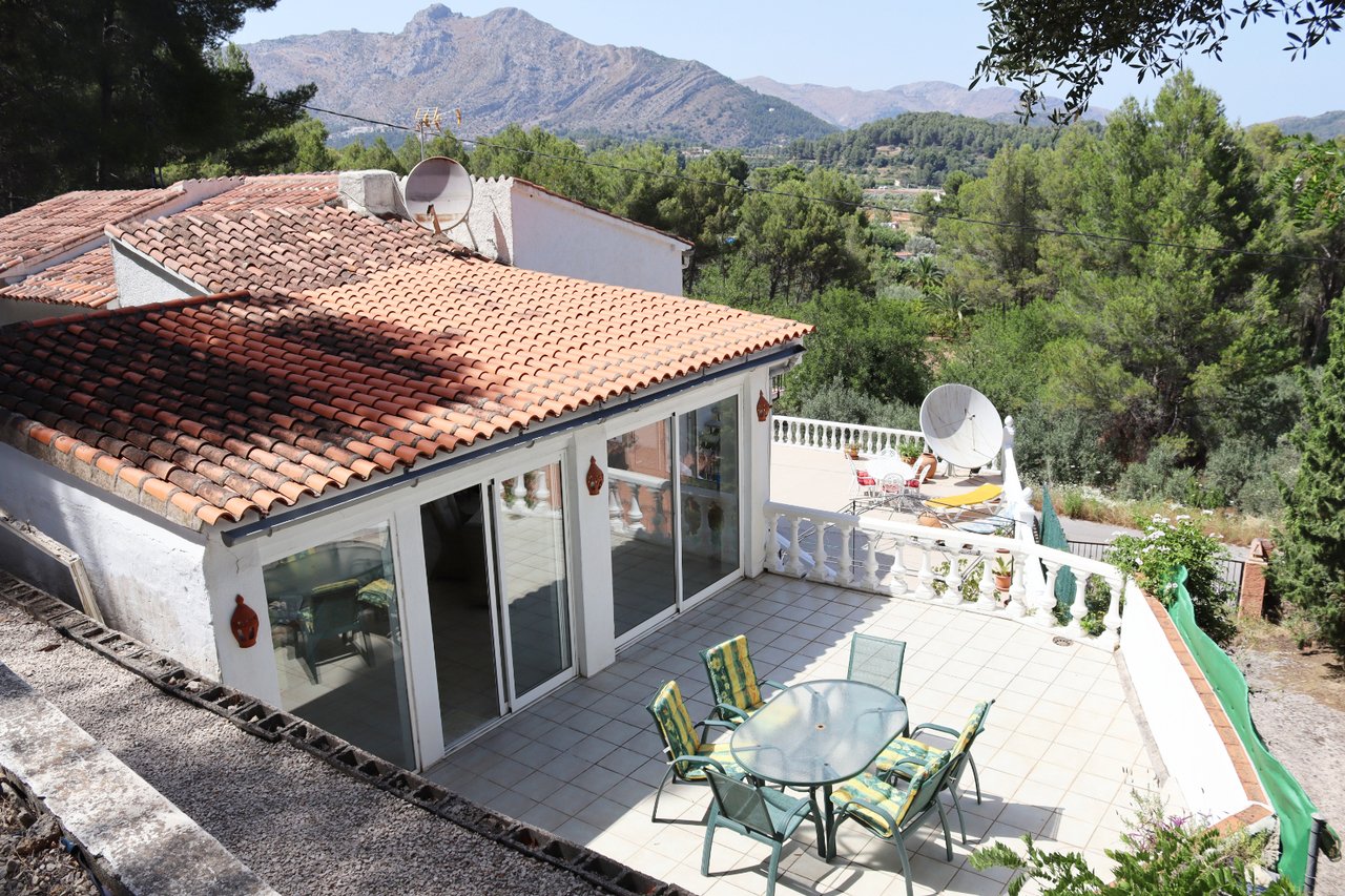 Villa in Parcent, Alicante, Spanien 5 Schlafzimmer, 170 m2 Nr. 131963