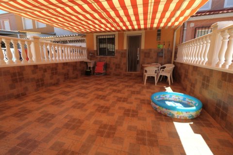 Villetta a schiera in vendita Torrevieja, Alicante, Spagna 3 camere da letto, 85 mq. N° 131968 - foto 14