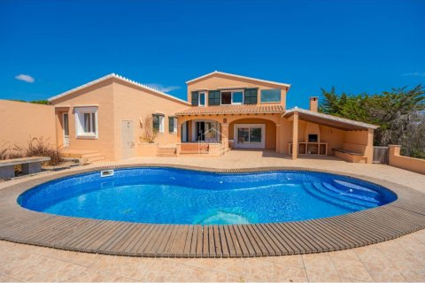 Villa en venta Mahon, Menorca, España 6 dormitorios, 500 m2 No. 130848 - foto 1