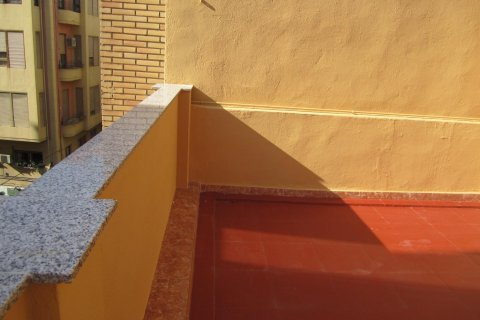 Kommersiell fastighet till salu Alicante, Spanien 21 sovrum, 427 kvm. Nr. 130672 - foto 3