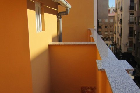 Kommersiell fastighet till salu Alicante, Spanien 21 sovrum, 427 kvm. Nr. 130672 - foto 4