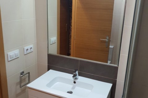 Kommersiell fastighet till salu Alicante, Spanien 21 sovrum, 427 kvm. Nr. 130672 - foto 17
