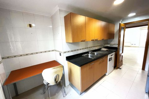 Apartment for rent Palma de Majorca, Mallorca, Spain 3 bedrooms, 130 sq.m. No. 131049 - photo 3