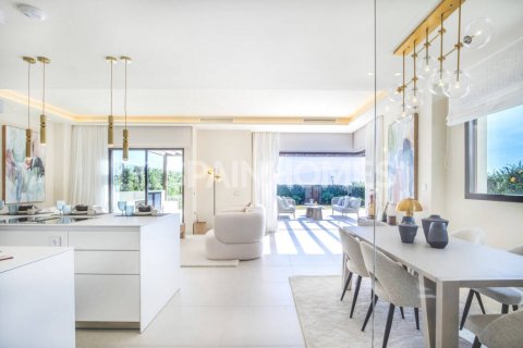 Villa zum Verkauf Estepona, Malaga, Spanien 4 Schlafzimmer, 315 m2 Nr. 131172 - Foto 19