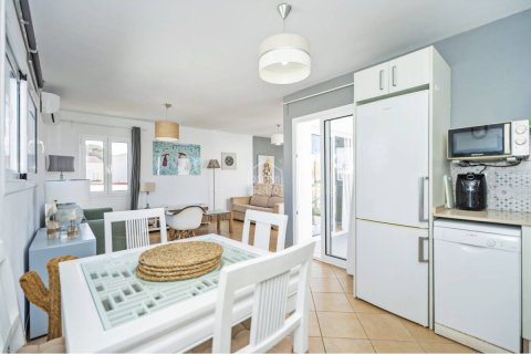 Apartment à vendre à Ciutadella De Menorca, Menorca, Espagne, 2 chambres, 72 m2 No. 127956 - photo 8