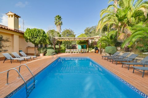 House à vendre Lloret de Mar, Girona, Espagne, 6 chambres, 490 m2 No. 130401 - photo 3