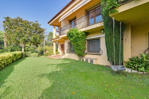 House à vendre Lloret de Mar, Girona, Espagne, 6 chambres, 490 m2 No. 130401 - photo 1
