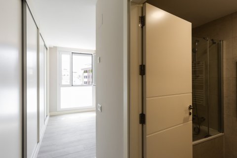 Bliźniak Madrid, Hiszpania 4 sypialnie, 219 mkw. nr 124578 – zdjęcie 29