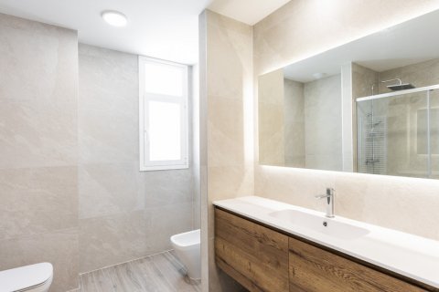Bliźniak Madrid, Hiszpania 4 sypialnie, 219 mkw. nr 124578 – zdjęcie 24