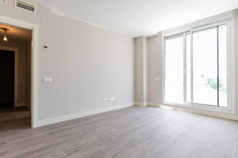 Bliźniak Madrid, Hiszpania 4 sypialnie, 219 mkw. nr 124578 – zdjęcie 27