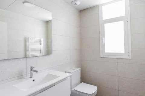 Bliźniak Madrid, Hiszpania 4 sypialnie, 219 mkw. nr 124578 – zdjęcie 16