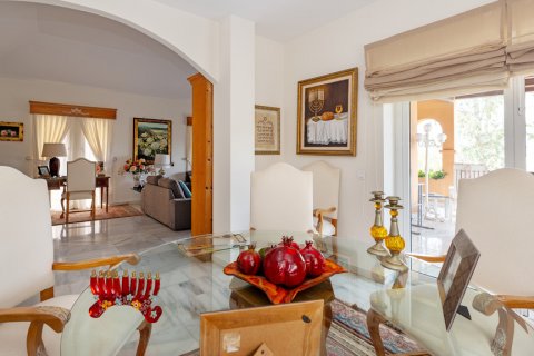 Продажа виллы в Малага, Испания 4 спальни, 341м2 №124583 - фото 29