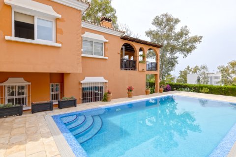 Продажа виллы в Малага, Испания 4 спальни, 341м2 №124583 - фото 1