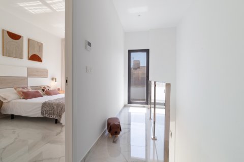 Villa pārdošanā Torrevieja, Alicante, Spānijā 3 istabas, 105 m2 Nr. 125755 - attēls 15