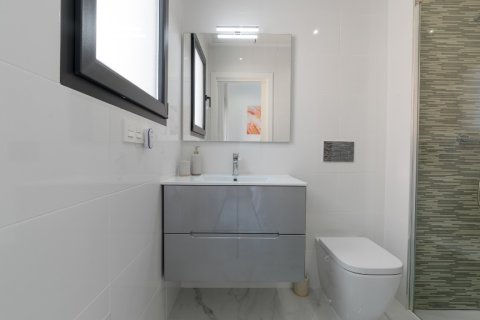 Villa pārdošanā Torrevieja, Alicante, Spānijā 3 istabas, 105 m2 Nr. 125755 - attēls 19