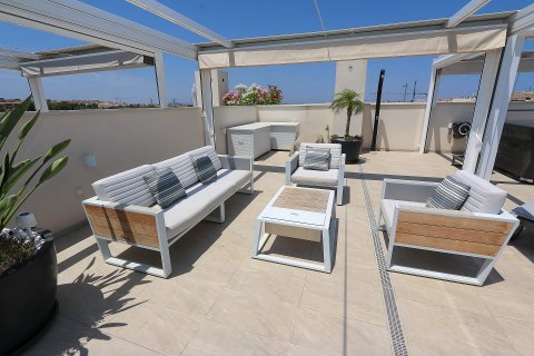 Huoneisto myytävänä Alicante, Espanja, 2 makuuhuonetta, 71 m2 No. 125759 - kuva 30