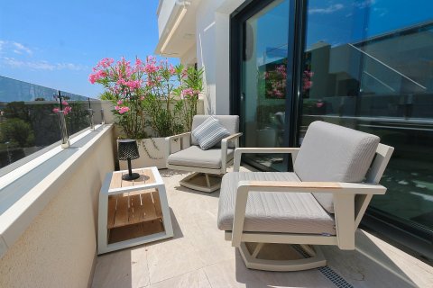 Huoneisto myytävänä Alicante, Espanja, 2 makuuhuonetta, 71 m2 No. 125759 - kuva 23