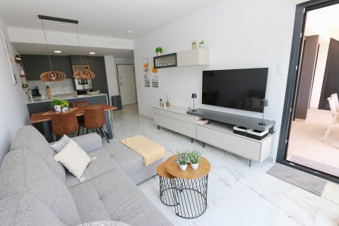 Huoneisto myytävänä Alicante, Espanja, 2 makuuhuonetta, 71 m2 No. 125759 - kuva 8