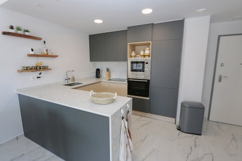 Huoneisto myytävänä Alicante, Espanja, 2 makuuhuonetta, 71 m2 No. 125759 - kuva 10