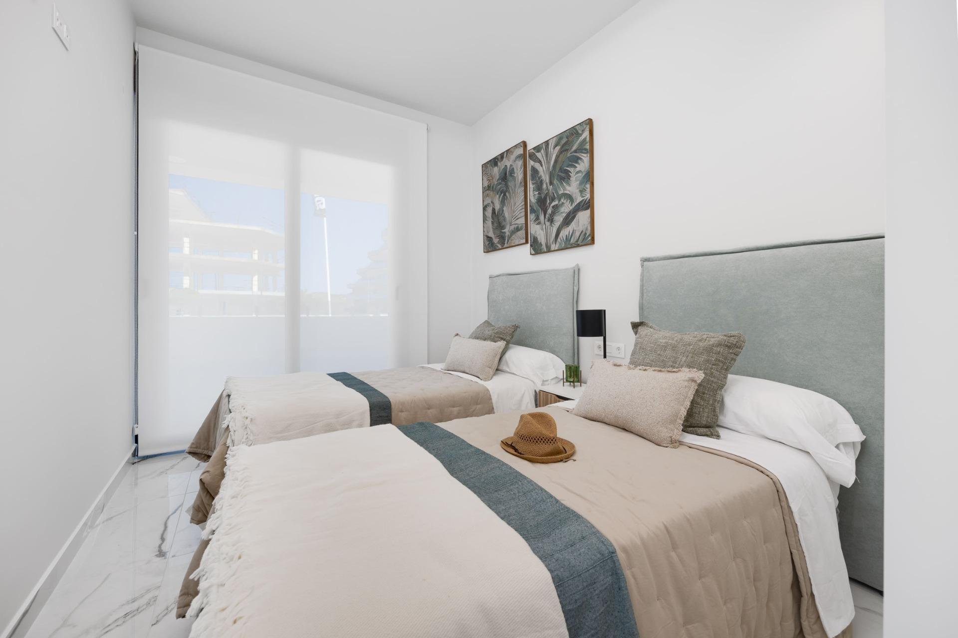 Dzīvoklis San Miguel de Salinas, Alicante, Spānijā 2 istabas, 70 m2 Nr. 128596