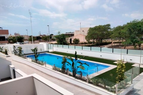 Apartment for sale Pilar de la Horadada, Alicante, Spain 3 bedrooms, 93 sq.m. No. 130100 - photo 12
