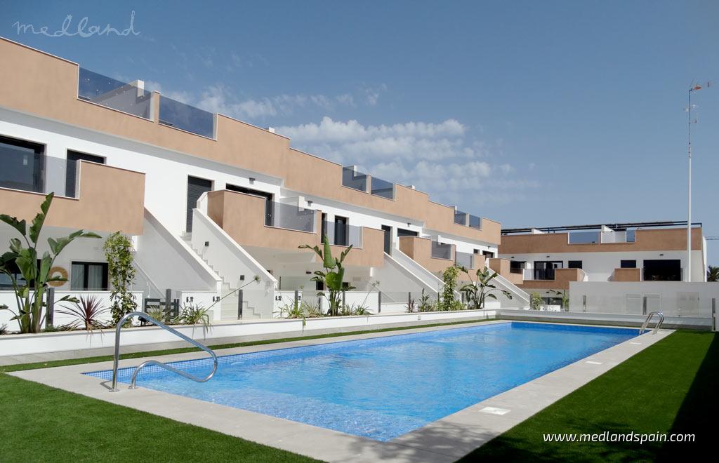 Huoneisto Pilar de la Horadada, Alicante, Espanja 3 makuuhuonetta, 93 m2 No. 130100