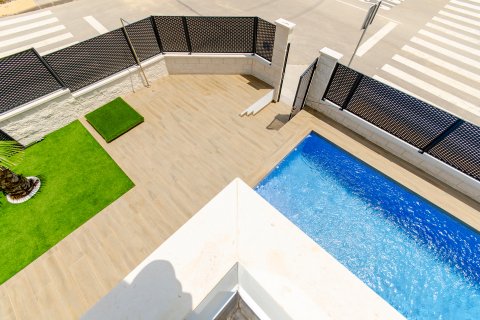 Penthouse à vendre Alicante, Espagne, 3 chambres, 138 m2 No. 132640 - photo 7