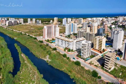 Продажа квартиры в Гуардамар-дель-Сегура, Аликанте, Испания 3 спальни, 91м2 №121711 - фото 2