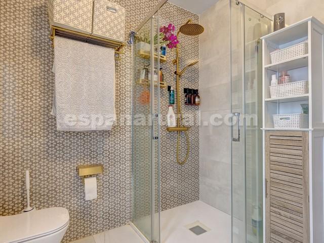Wohnung in Malaga, Spanien 5 Schlafzimmer, 180 m2 Nr. 128606