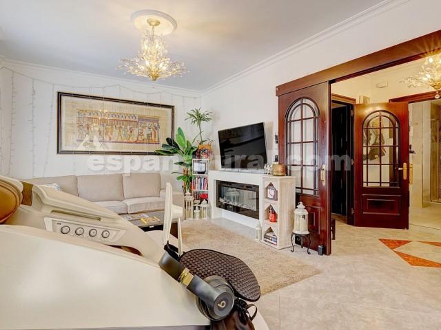 Wohnung in Malaga, Spanien 5 Schlafzimmer, 180 m2 Nr. 128606