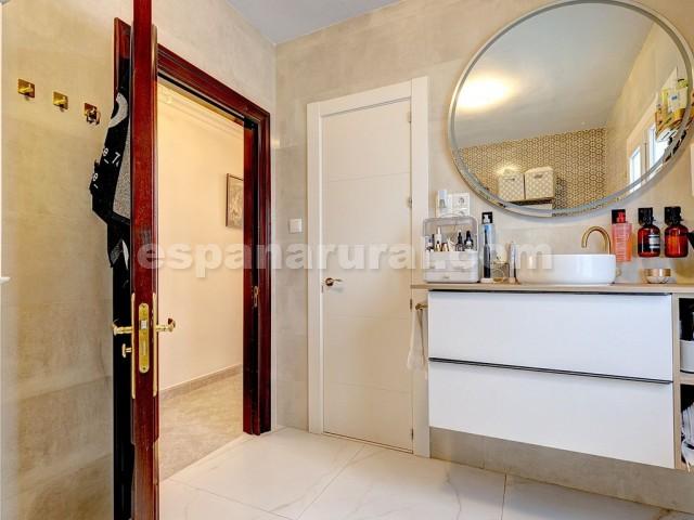 Wohnung in Malaga, Spanien 5 Schlafzimmer, 180 m2 Nr. 128606
