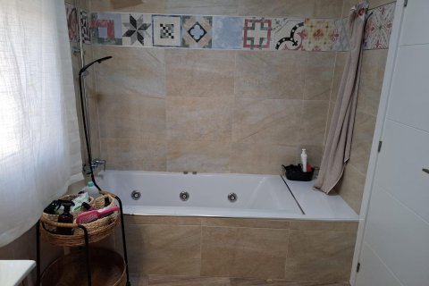 Apartament Torrevieja, Alicante, Hiszpania 3 sypialnie, 251 mkw. nr 130589 – zdjęcie 13