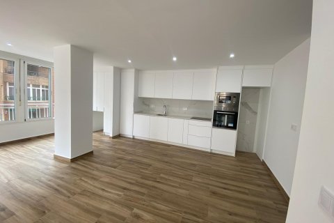 Dzīvoklis pārdošanā Torrevieja, Alicante, Spānijā 3 istabas, 88 m2 Nr. 130591 - attēls 2