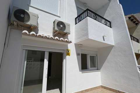 House à vendre Torrevieja, Alicante, Espagne, 3 chambres, 78 m2 No. 130585 - photo 27